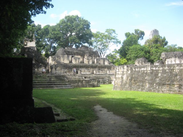 tikal30.jpg