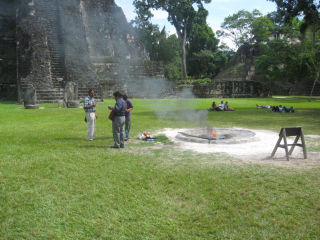 tikal50.jpg