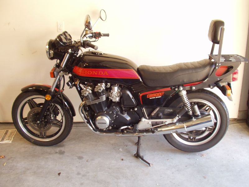 CB900 (82K)